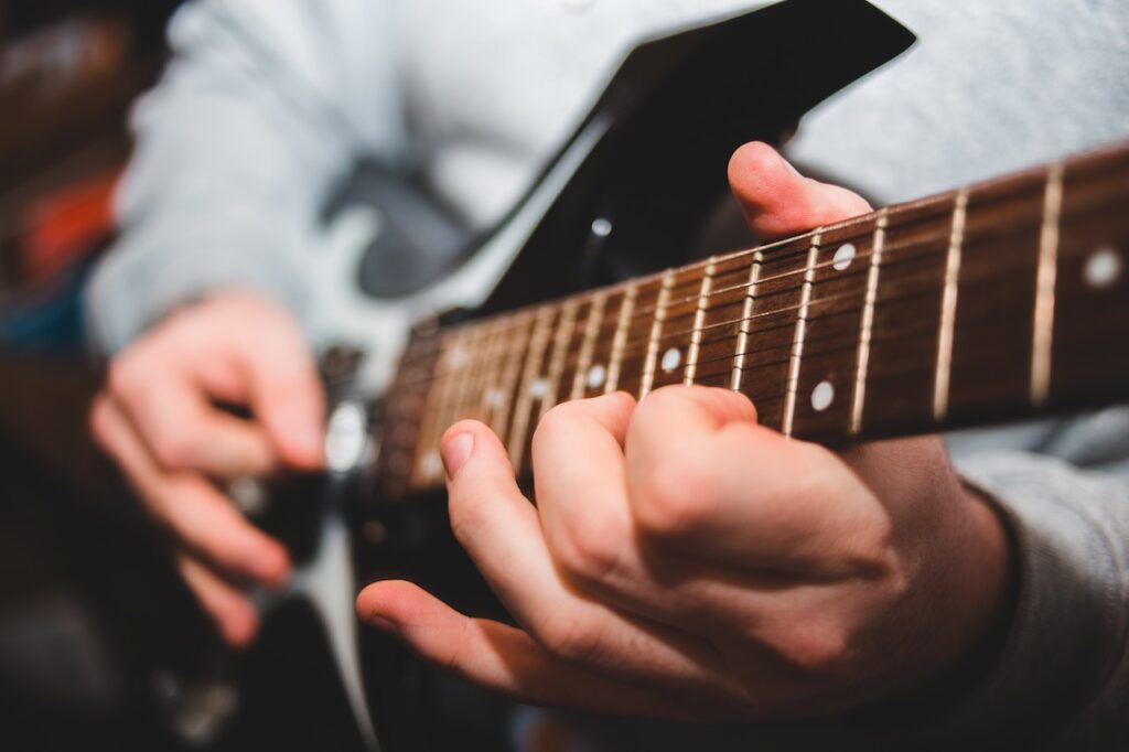 Sweep Picking: Mastering the Art of Lightning-Fast Arpeggios